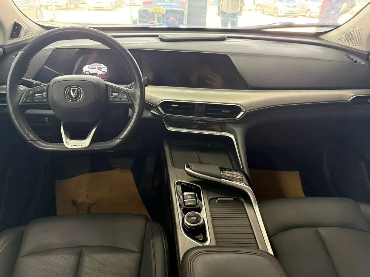 2020 ChangAn UNI-T 1.5T 180HP L4 7DCT,autocango,china used car exporter,china ev exporter,chinese used car exporter,chinese used ev exporter