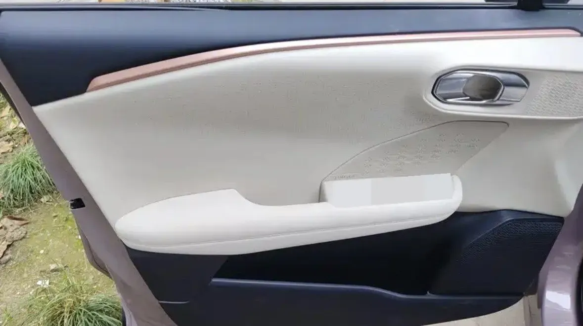 2025 LYNK&CO 06 1.5T 181HP L4 7DCT,autocango,china used car exporter,china ev exporter,chinese used car exporter,chinese used ev exporter