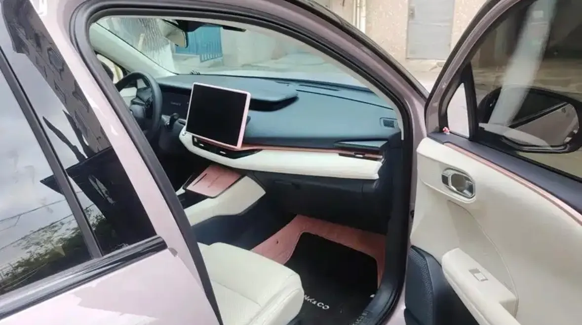 2025 LYNK&CO 06 1.5T 181HP L4 7DCT,autocango,china used car exporter,china ev exporter,chinese used car exporter,chinese used ev exporter