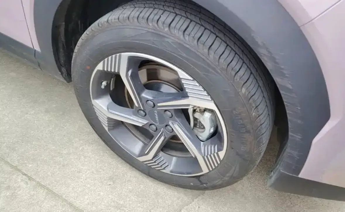 2025 LYNK&CO 06 1.5T 181HP L4 7DCT,autocango,china used car exporter,china ev exporter,chinese used car exporter,chinese used ev exporter