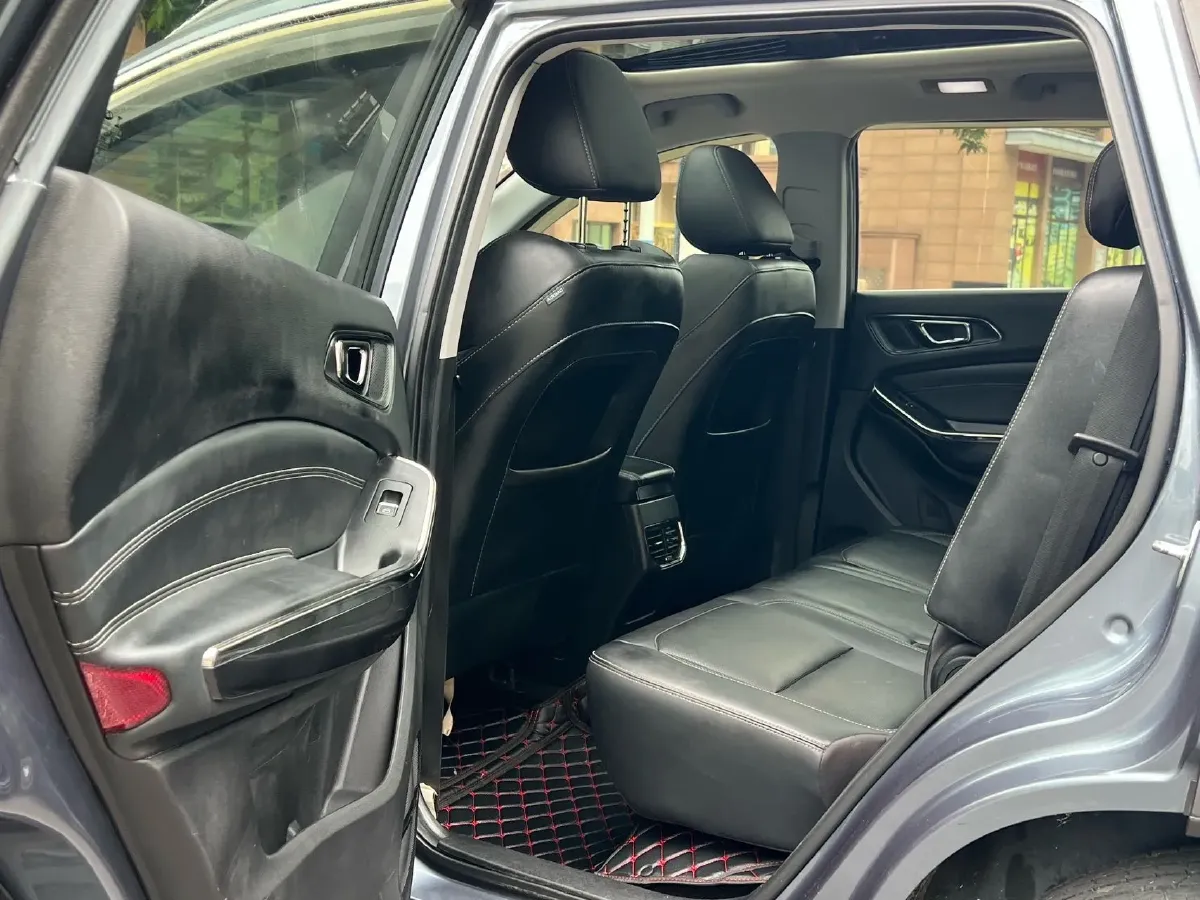 2018 Chery Tiggo 8 1.5T 147HP L4 6DCT,autocango,china used car exporter,china ev exporter,chinese used car exporter,chinese used ev exporter