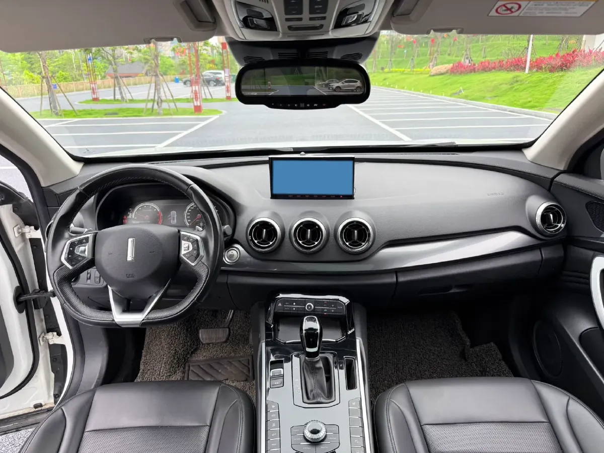 2017 WEY VV7 2.0T 234HP L4 7DCT,autocango,china used car exporter,china ev exporter,chinese used car exporter,chinese used ev exporter