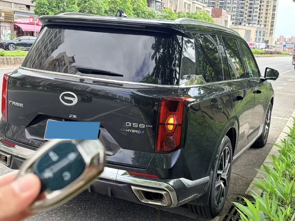 2022 GAC Trumpchi GS8 2.0T 190HP L4 E-CVT Hybrid,autocango,china used car exporter,china ev exporter,chinese used car exporter,chinese used ev exporter