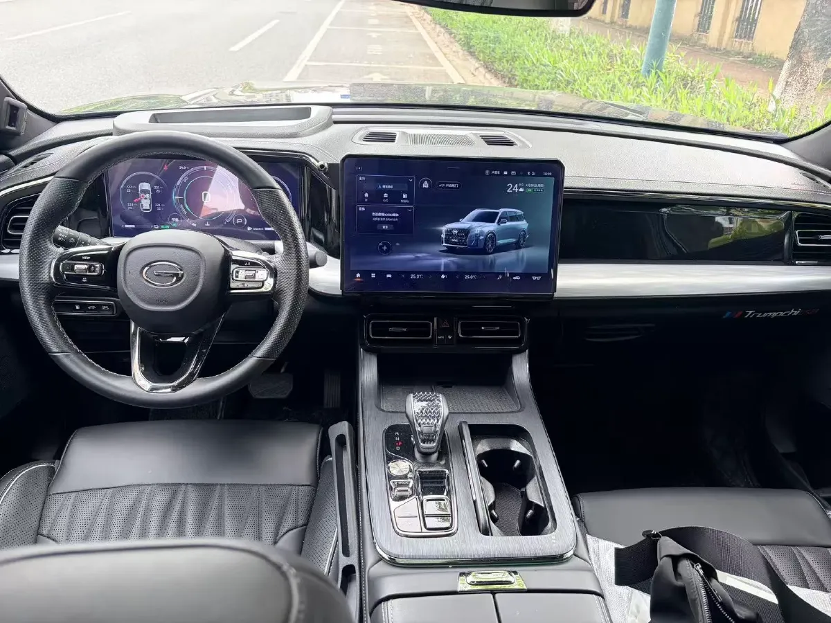 2022 GAC Trumpchi GS8 2.0T 190HP L4 E-CVT Hybrid,autocango,china used car exporter,china ev exporter,chinese used car exporter,chinese used ev exporter