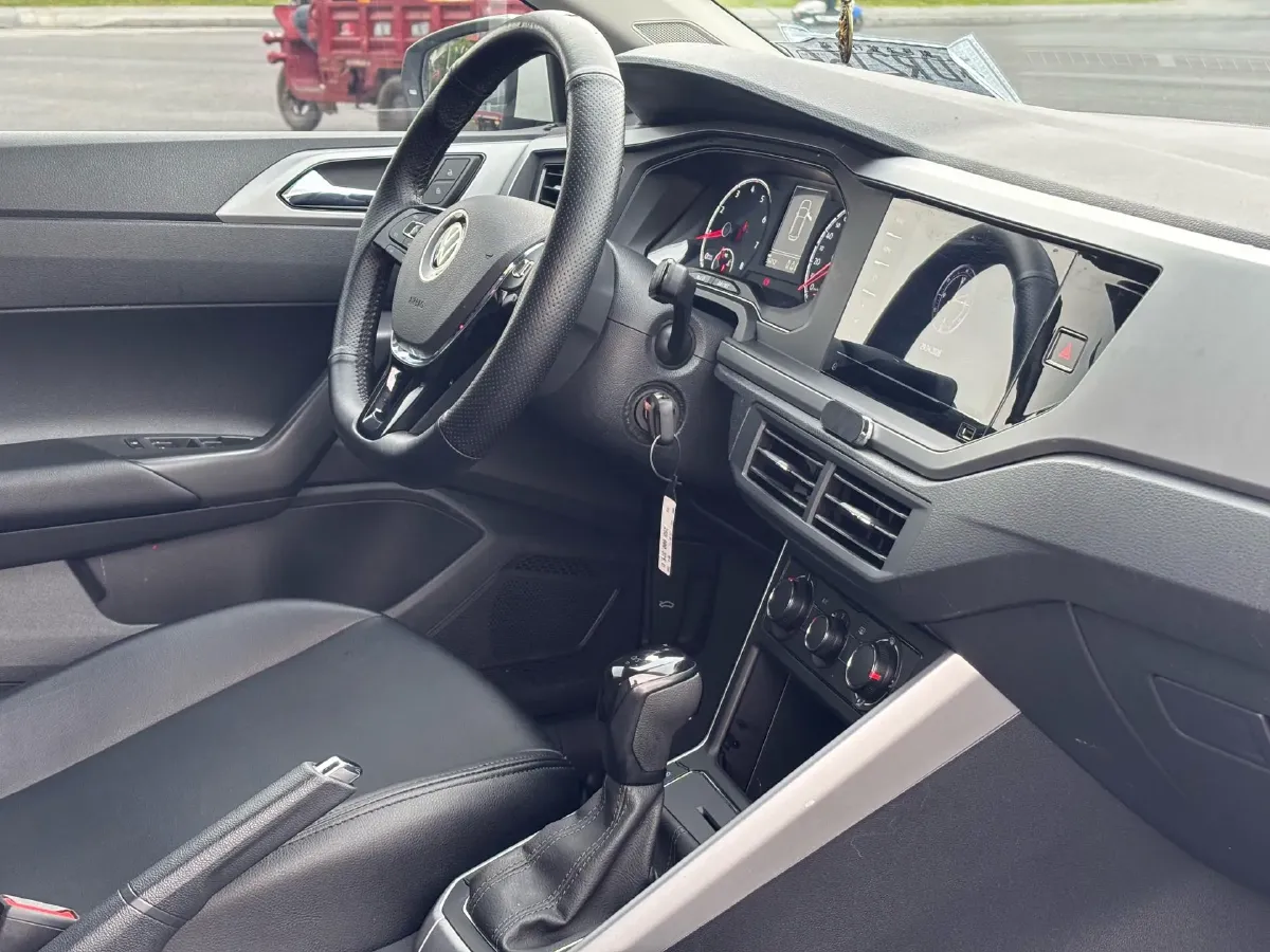 2022 Jetour X70 1.5T 156HP L4 6MT,autocango,china used car exporter,china ev exporter,chinese used car exporter,chinese used ev exporter