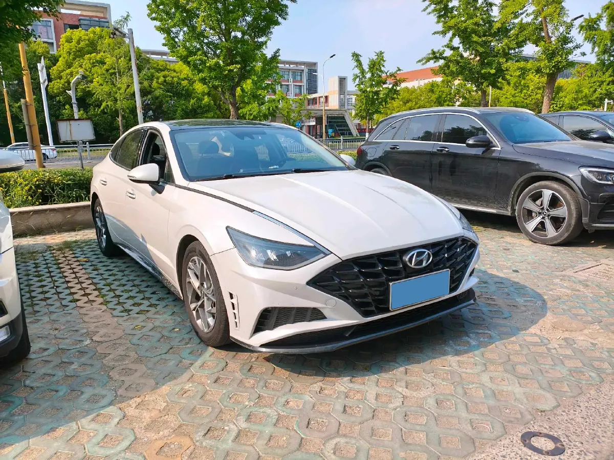2020 Hyundai Sonata 1.5T 170HP L4 7DCT,autocango,china used car exporter,china ev exporter,chinese used car exporter,chinese used ev exporter