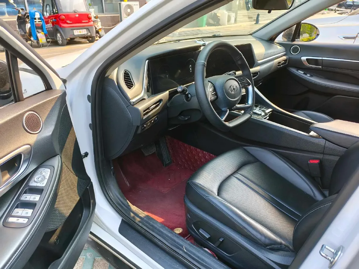 2020 Hyundai Sonata 1.5T 170HP L4 7DCT,autocango,china used car exporter,china ev exporter,chinese used car exporter,chinese used ev exporter
