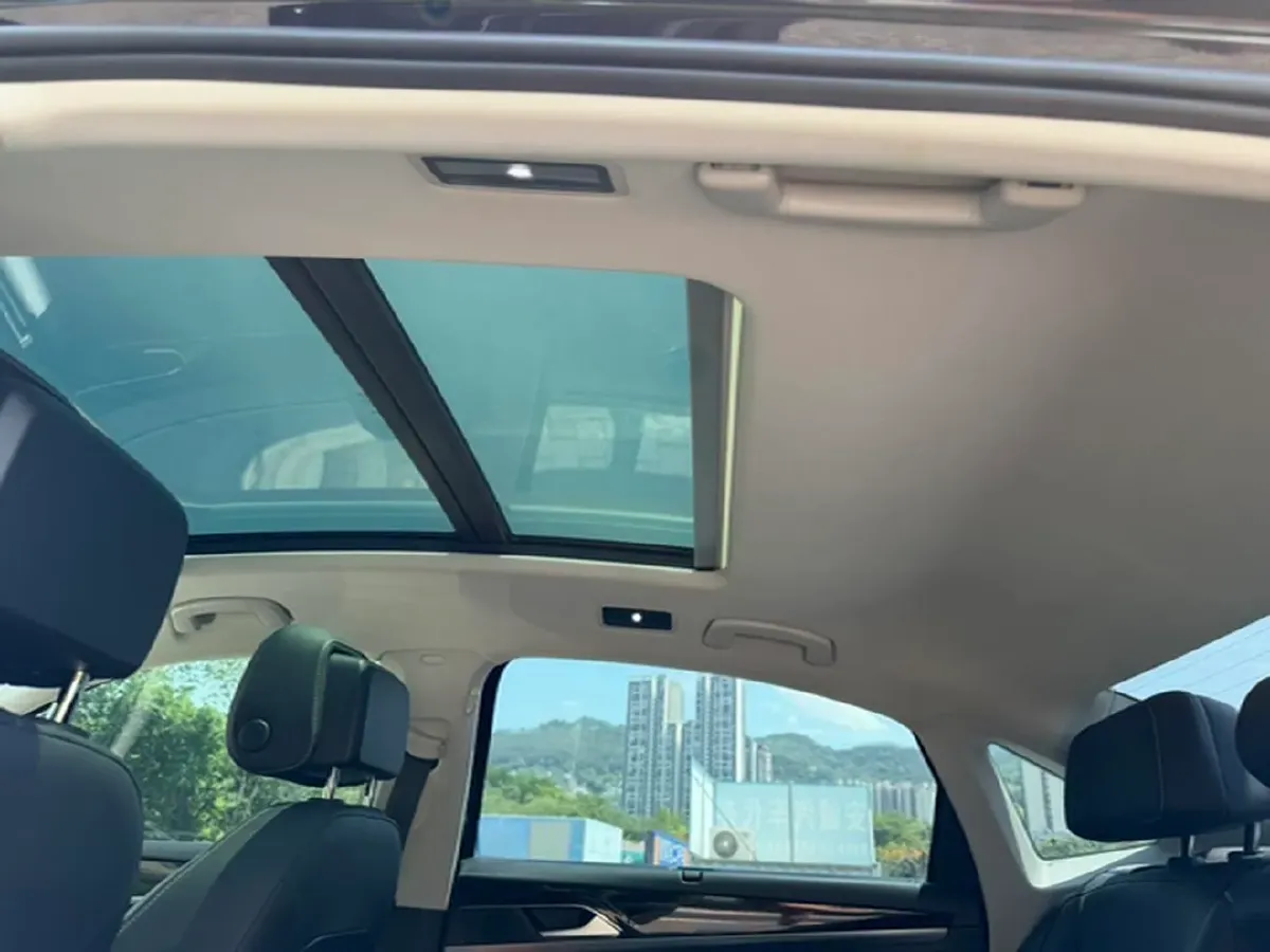 2022 Xpeng P7 BEV 60.2KWH,autocango,china used car exporter,china ev exporter,chinese used car exporter,chinese used ev exporter