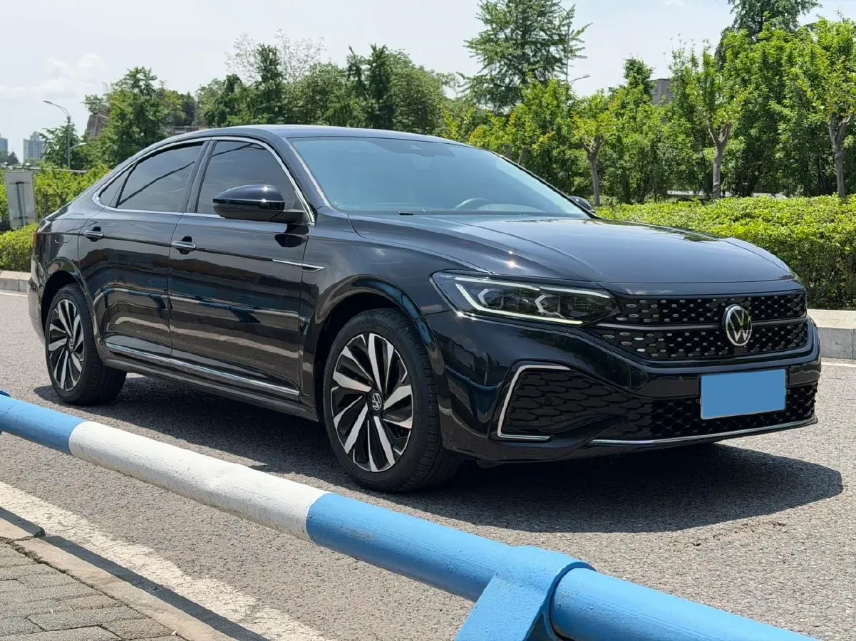 2022 Xpeng P7 BEV 60.2KWH,autocango,china used car exporter,china ev exporter,chinese used car exporter,chinese used ev exporter
