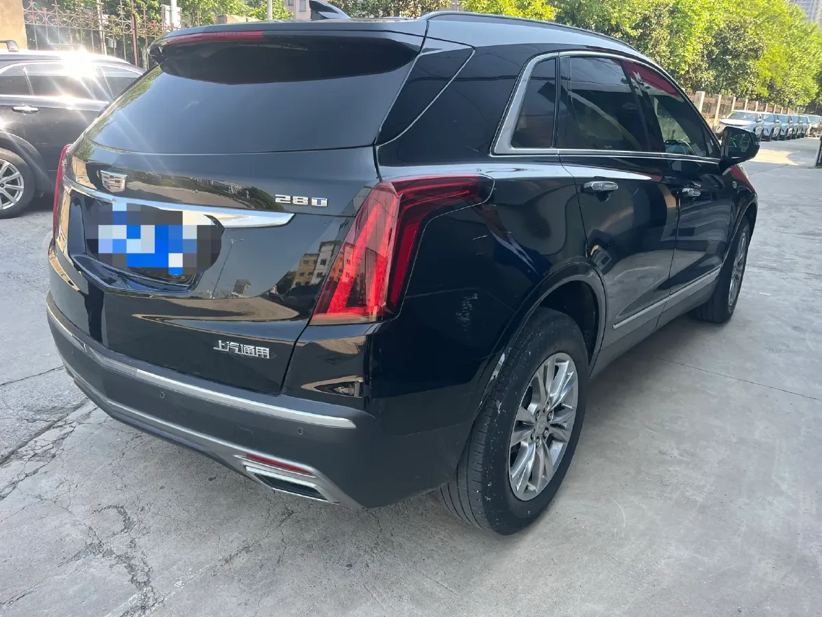 2022 Cadillac XT5 2.0T 237HP L4 9AT,autocango,china used car exporter,china ev exporter,chinese used car exporter,chinese used ev exporter