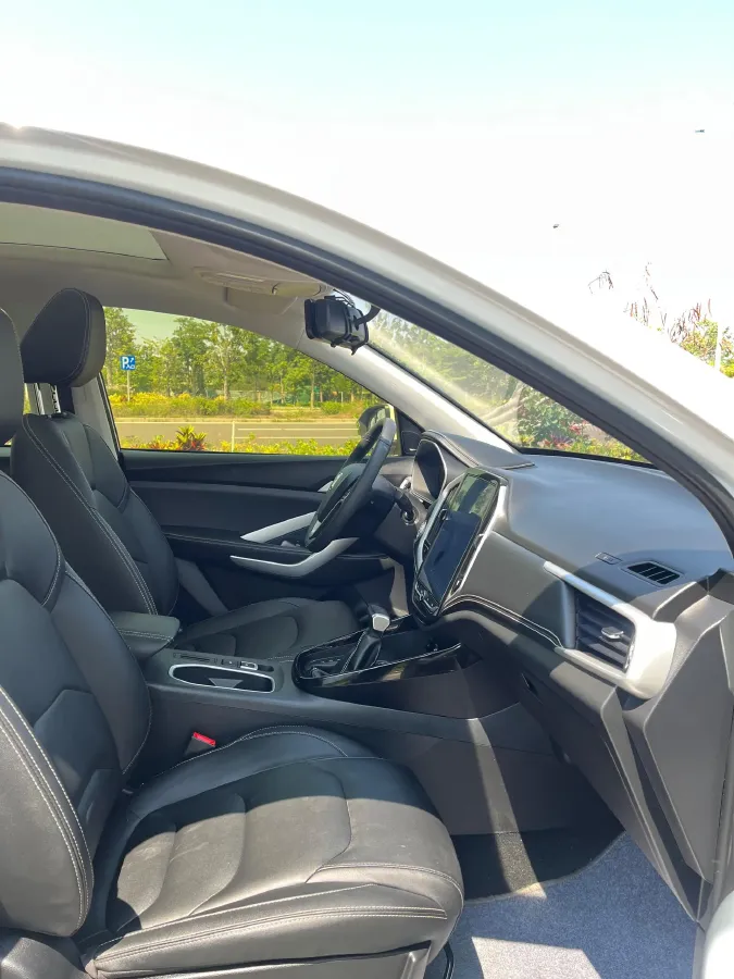 2020 HanTeng X7 1.5T 156HP L4 6AT,autocango,china used car exporter,china ev exporter,chinese used car exporter,chinese used ev exporter