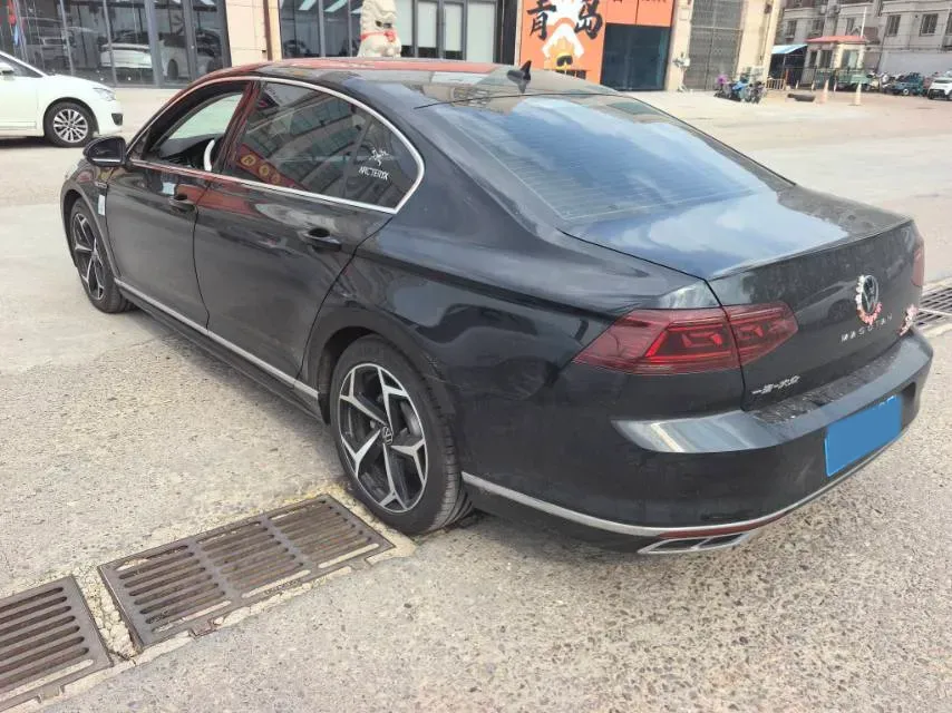 2023 Volkswagen Magotan 2.0T 186HP L4 7DCT,autocango,china used car exporter,china ev exporter,chinese used car exporter,chinese used ev exporter