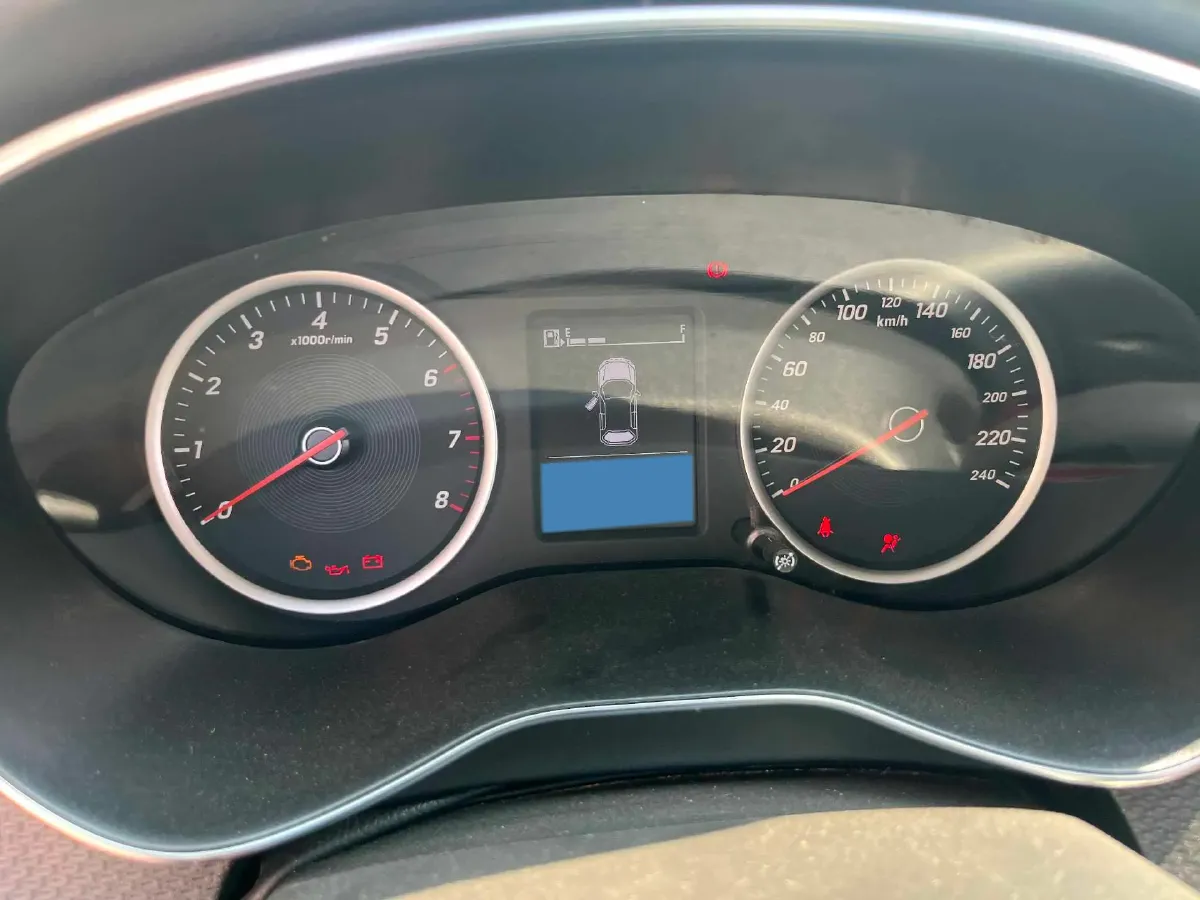 2019 BaoJun 730 1.5T 147HP L4 6MT,autocango,china used car exporter,china ev exporter,chinese used car exporter,chinese used ev exporter