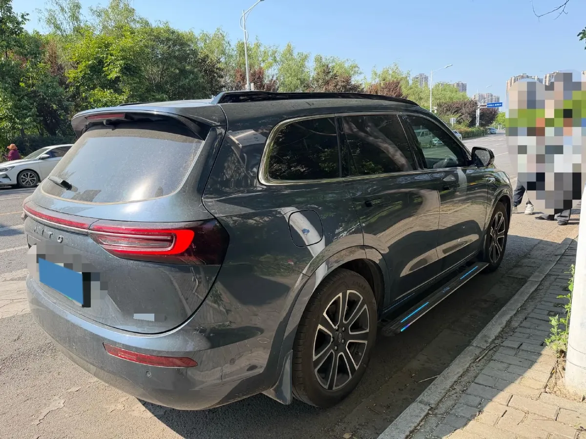 2024 AITO AITO M7 1.5T 152HP L4 REEV 42KWH,autocango,china used car exporter,china ev exporter,chinese used car exporter,chinese used ev exporter