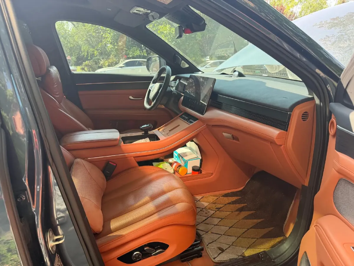 2024 AITO AITO M7 1.5T 152HP L4 REEV 42KWH,autocango,china used car exporter,china ev exporter,chinese used car exporter,chinese used ev exporter