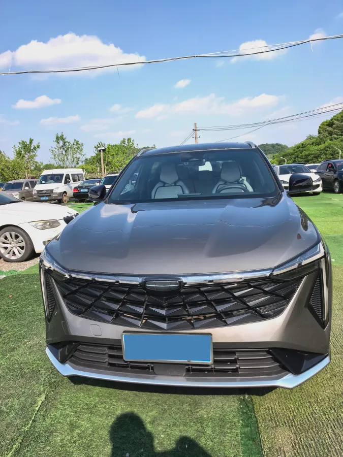 2023 Geely Azkarra 1.5T 181HP L4 7DCT,autocango,china used car exporter,china ev exporter,chinese used car exporter,chinese used ev exporter