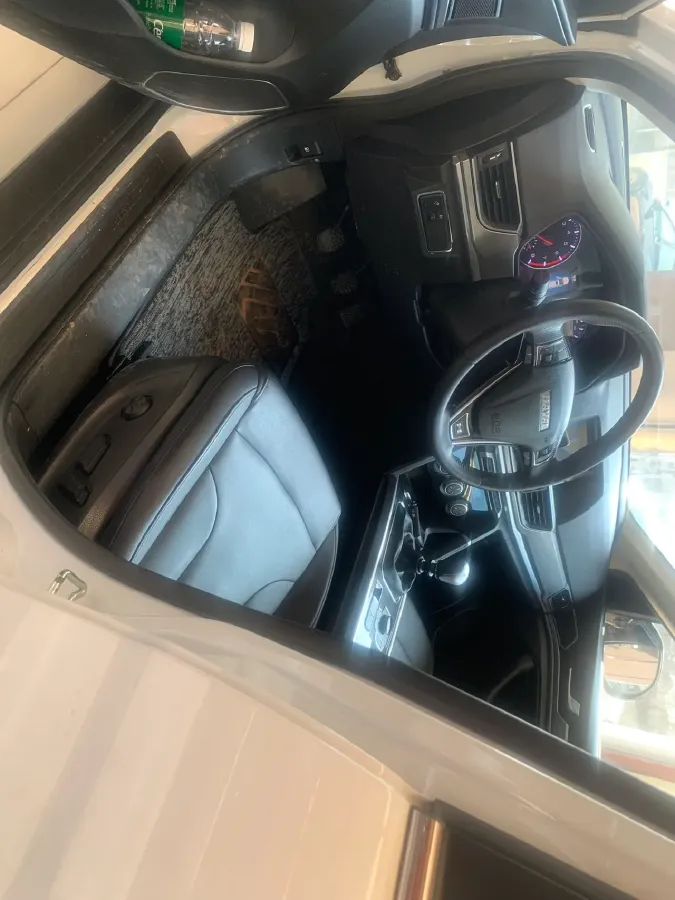 2019 Haval H6 1.5T 150HP L4 6MT,autocango,china used car exporter,china ev exporter,chinese used car exporter,chinese used ev exporter