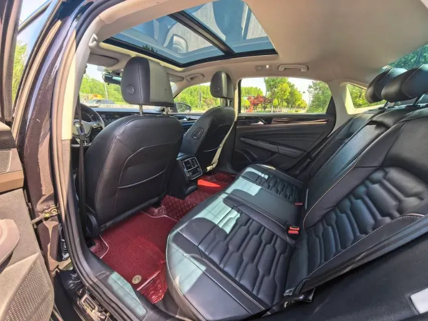 2019 Skoda Kodiak 2.0T 186HP L4 7DCT,autocango,china used car exporter,china ev exporter,chinese used car exporter,chinese used ev exporter