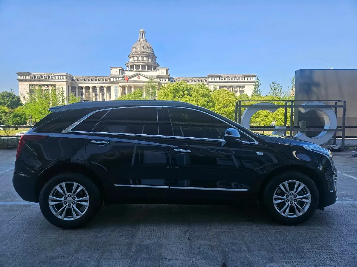 2024 Cadillac XT5 2.0T 237HP L4 9AT,autocango,china used car exporter,china ev exporter,chinese used car exporter,chinese used ev exporter