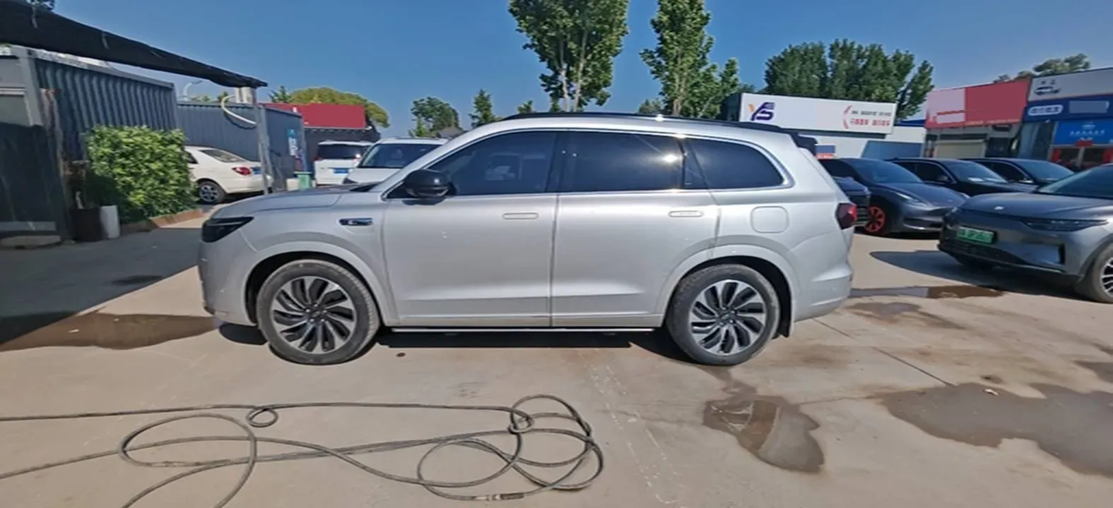 2024 AITO AITO M7 1.5T 152HP L4 REEV 40KWH,autocango,china used car exporter,china ev exporter,chinese used car exporter,chinese used ev exporter