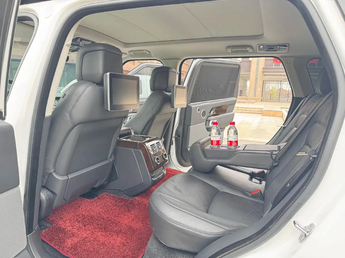 2021 Land Rover Range Rover 3.0T 400HP L6 8AT,autocango,china used car exporter,china ev exporter,chinese used car exporter,chinese used ev exporter