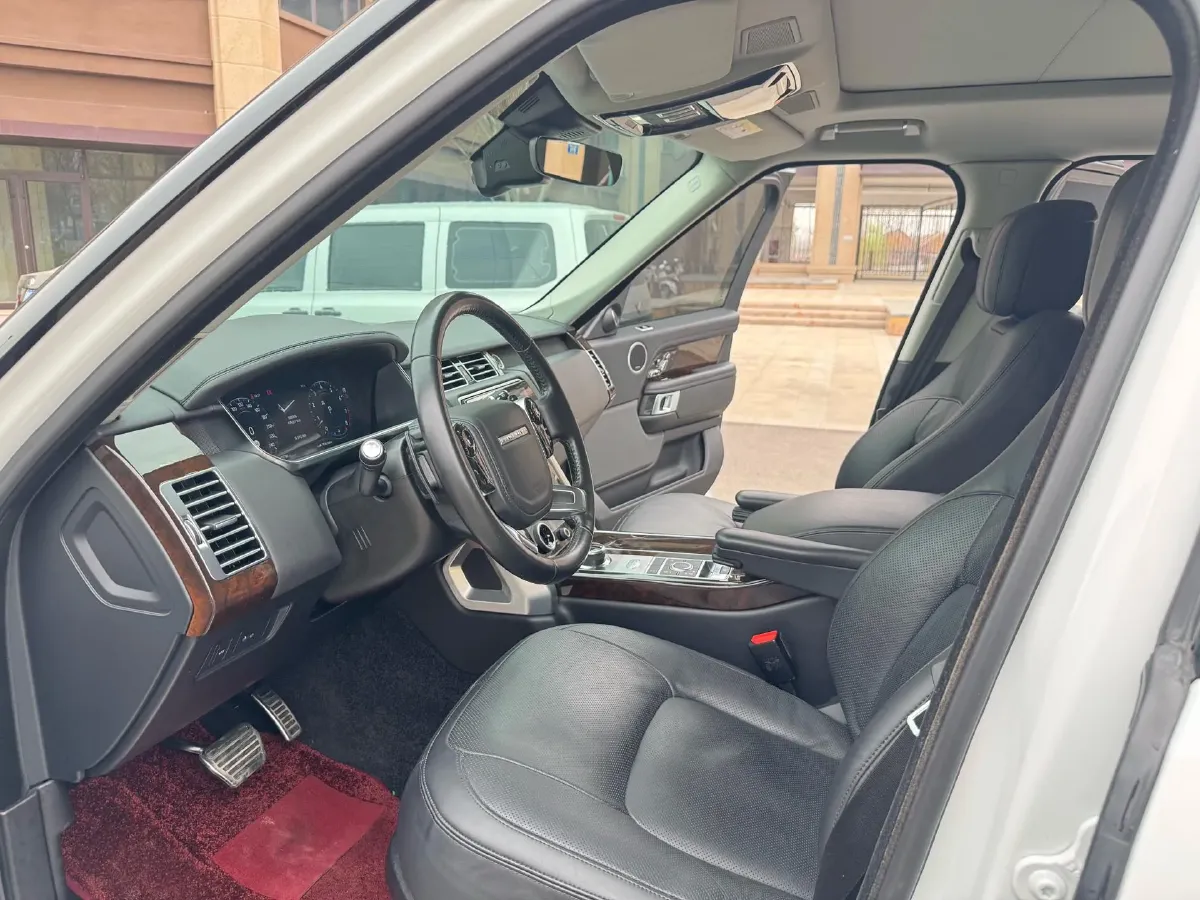 2021 Land Rover Range Rover 3.0T 400HP L6 8AT,autocango,china used car exporter,china ev exporter,chinese used car exporter,chinese used ev exporter