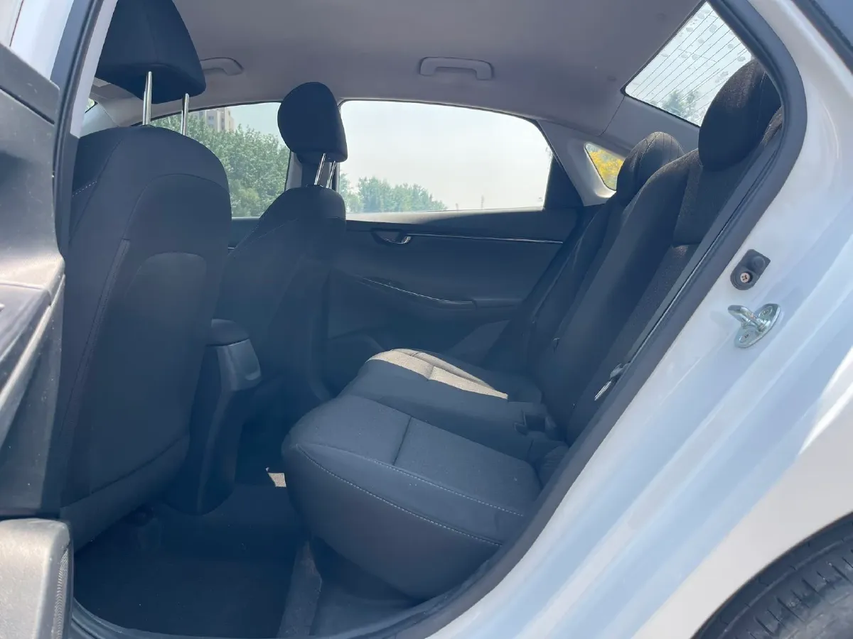 2020 Hyundai Celesta 1.6L 123HP L4 6AT,autocango,china used car exporter,china ev exporter,chinese used car exporter,chinese used ev exporter