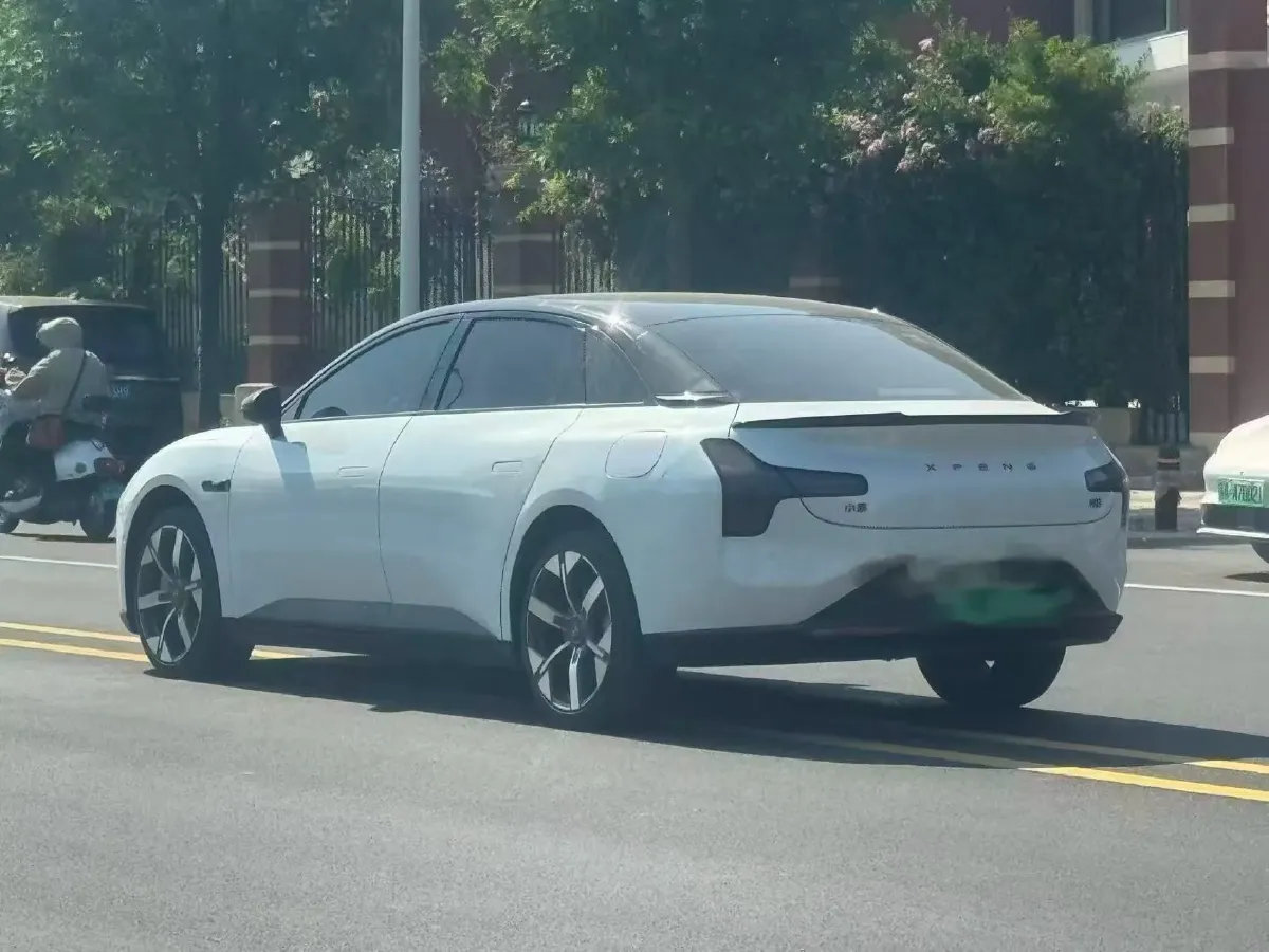 2024 Xpeng MONA M03 BEV 62.2KWH,autocango,china used car exporter,china ev exporter,chinese used car exporter,chinese used ev exporter