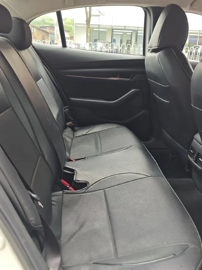 2020 Mazda 3 Axela 1.5L 117HP L4 6AT,autocango,china used car exporter,china ev exporter,chinese used car exporter,chinese used ev exporter