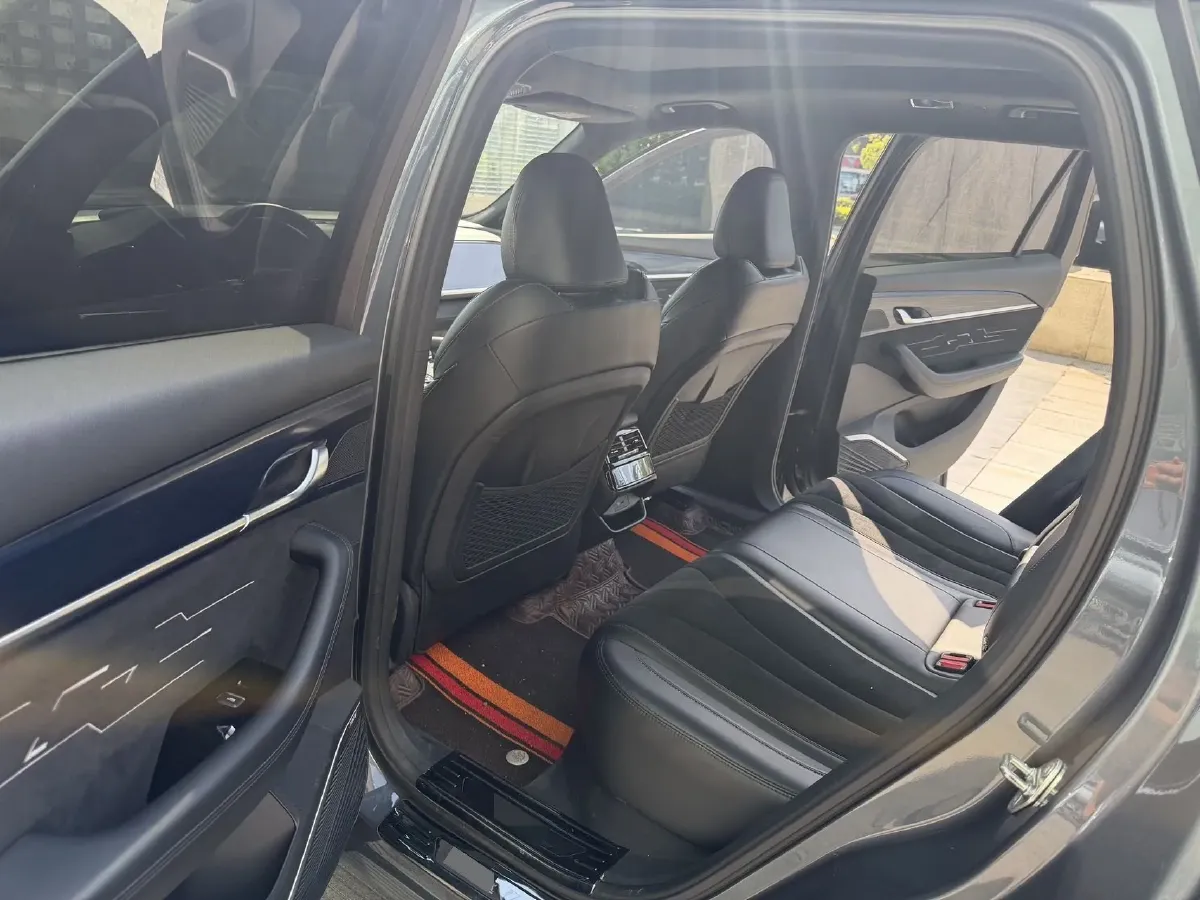 2022 Geely Monjaro 1.5T 150HP L3 3DHT Hybrid,autocango,china used car exporter,china ev exporter,chinese used car exporter,chinese used ev exporter
