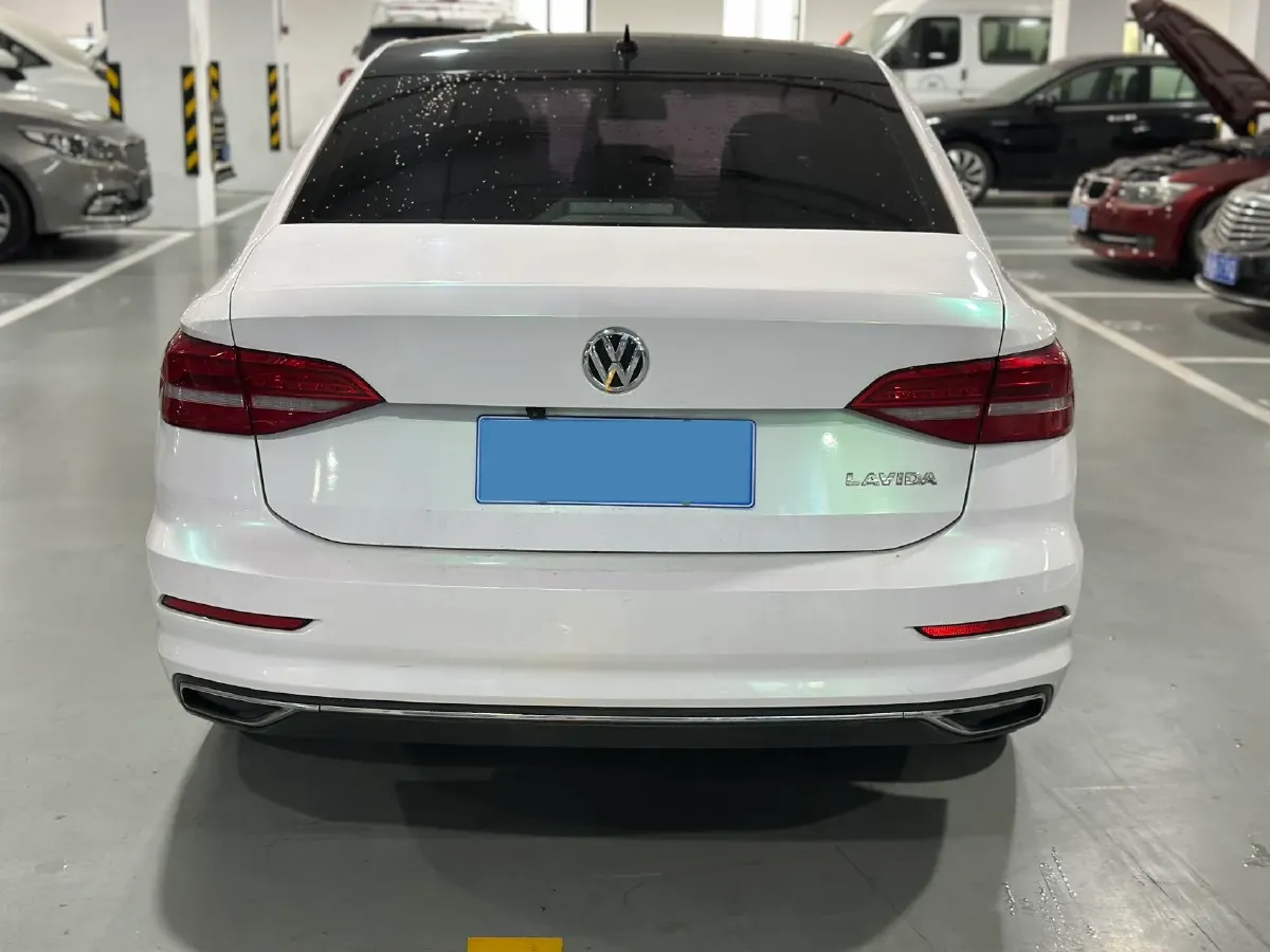 2018 Volkswagen Lavida 1.2T 116HP L4 7DCT,autocango,china used car exporter,china ev exporter,chinese used car exporter,chinese used ev exporter