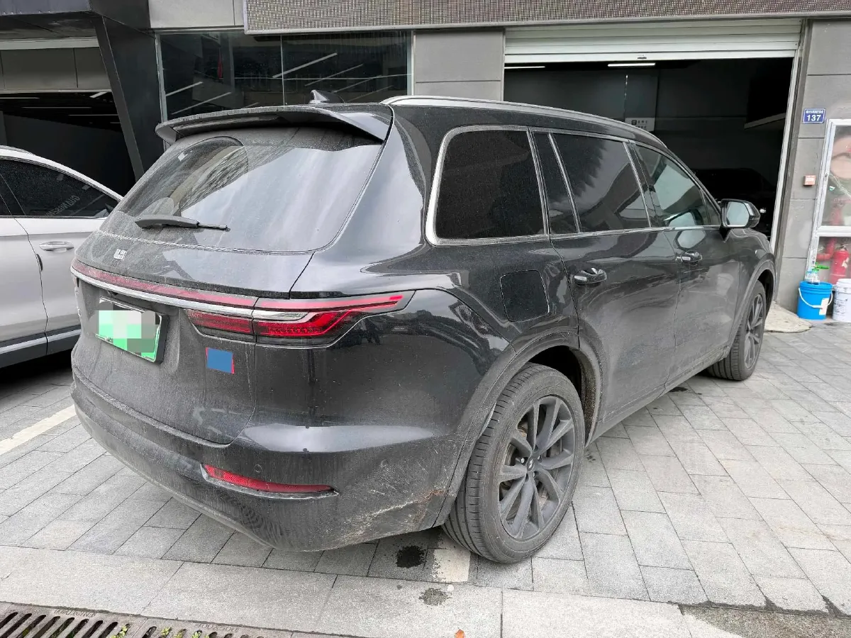 2021 Li ONE Range Extended 131HP REEV 40.5KWH,autocango,china used car exporter,china ev exporter,chinese used car exporter,chinese used ev exporter