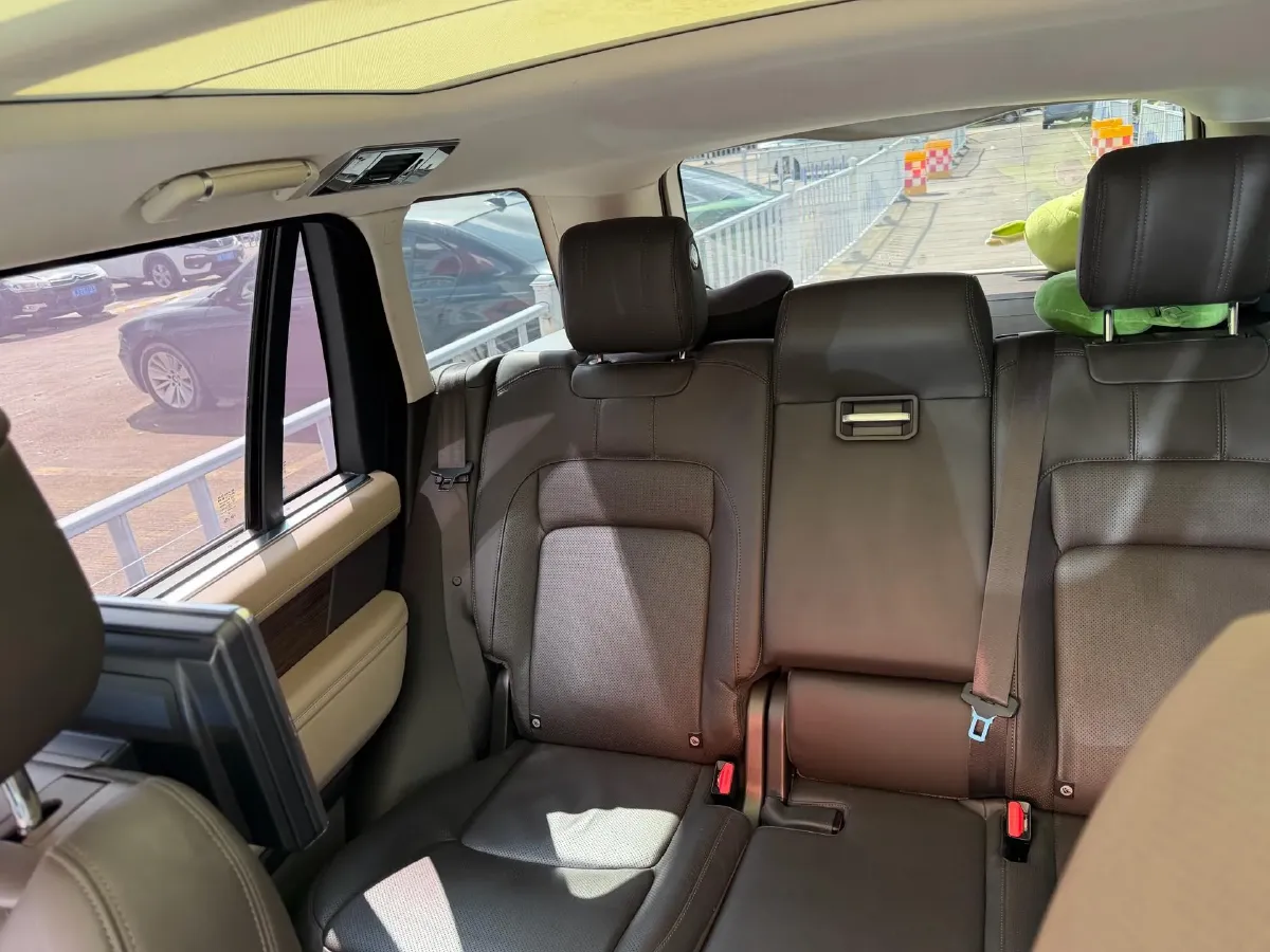 2019 Land Rover Range Rover 3.0T 381HP V6 8AT,autocango,china used car exporter,china ev exporter,chinese used car exporter,chinese used ev exporter