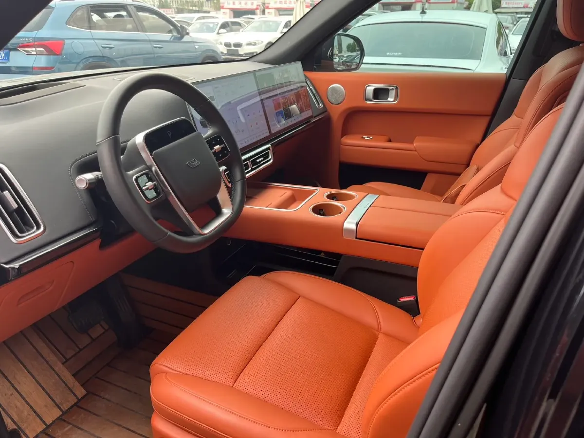 2022 Li L9 Range Extended 154HP REEV 42.6KWH,autocango,china used car exporter,china ev exporter,chinese used car exporter,chinese used ev exporter