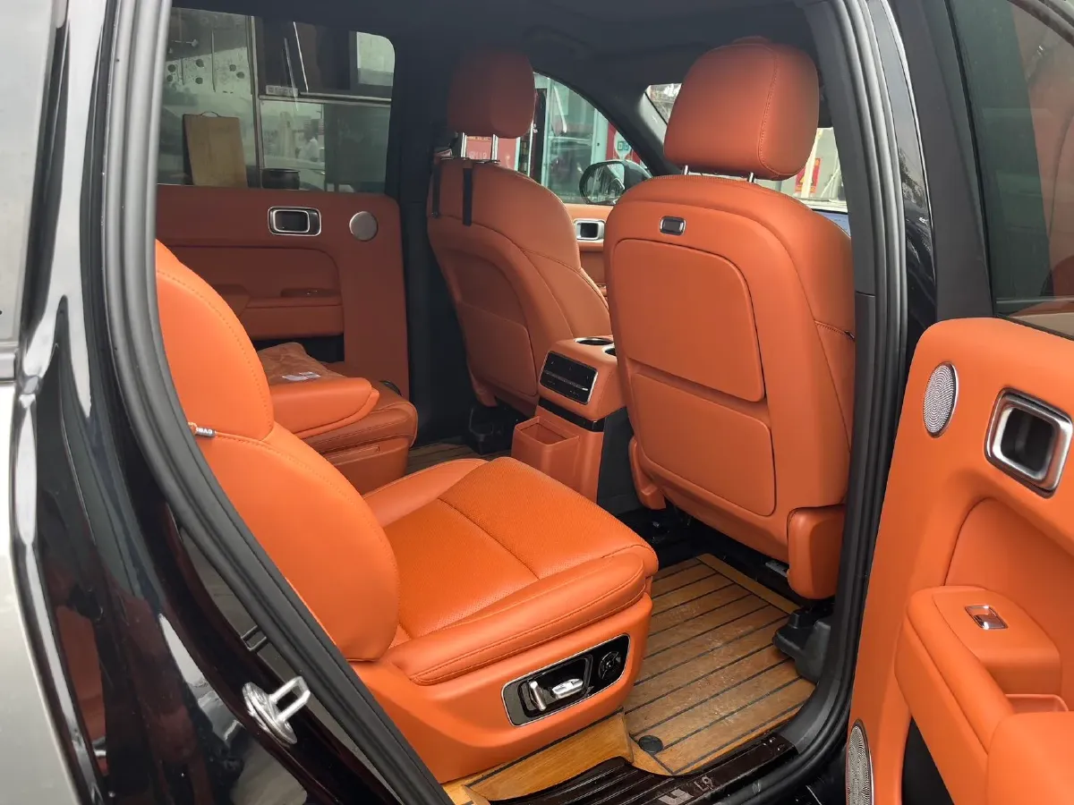 2022 Li L9 Range Extended 154HP REEV 42.6KWH,autocango,china used car exporter,china ev exporter,chinese used car exporter,chinese used ev exporter