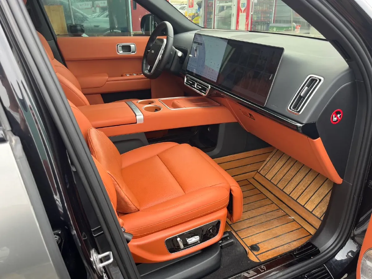 2022 Li L9 Range Extended 154HP REEV 42.6KWH,autocango,china used car exporter,china ev exporter,chinese used car exporter,chinese used ev exporter