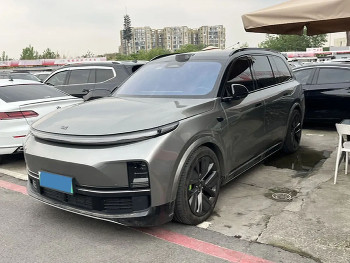 2022 Li L9 Range Extended 154HP REEV 42.6KWH,autocango,china used car exporter,china ev exporter,chinese used car exporter,chinese used ev exporter