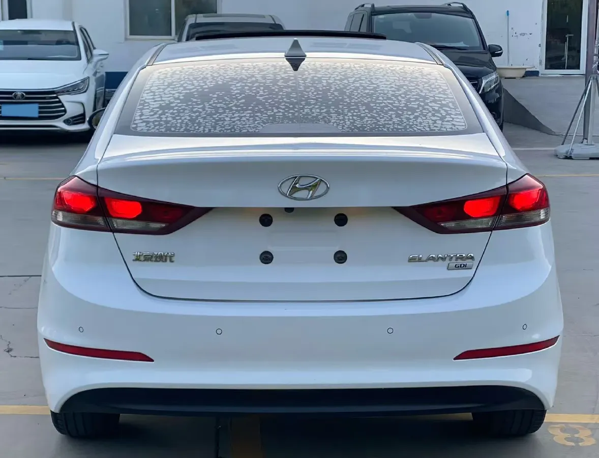 2016 Hyundai Elantra 1.6L 130HP L4 6AT,autocango,china used car exporter,china ev exporter,chinese used car exporter,chinese used ev exporter