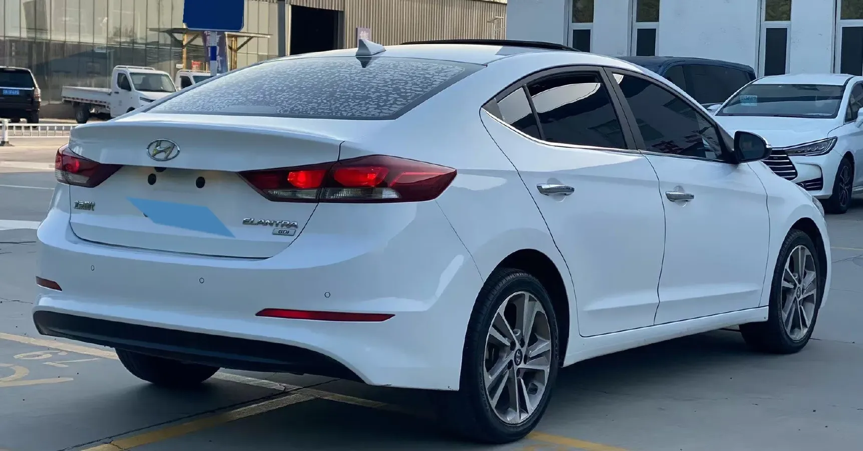 2016 Hyundai Elantra 1.6L 130HP L4 6AT,autocango,china used car exporter,china ev exporter,chinese used car exporter,chinese used ev exporter