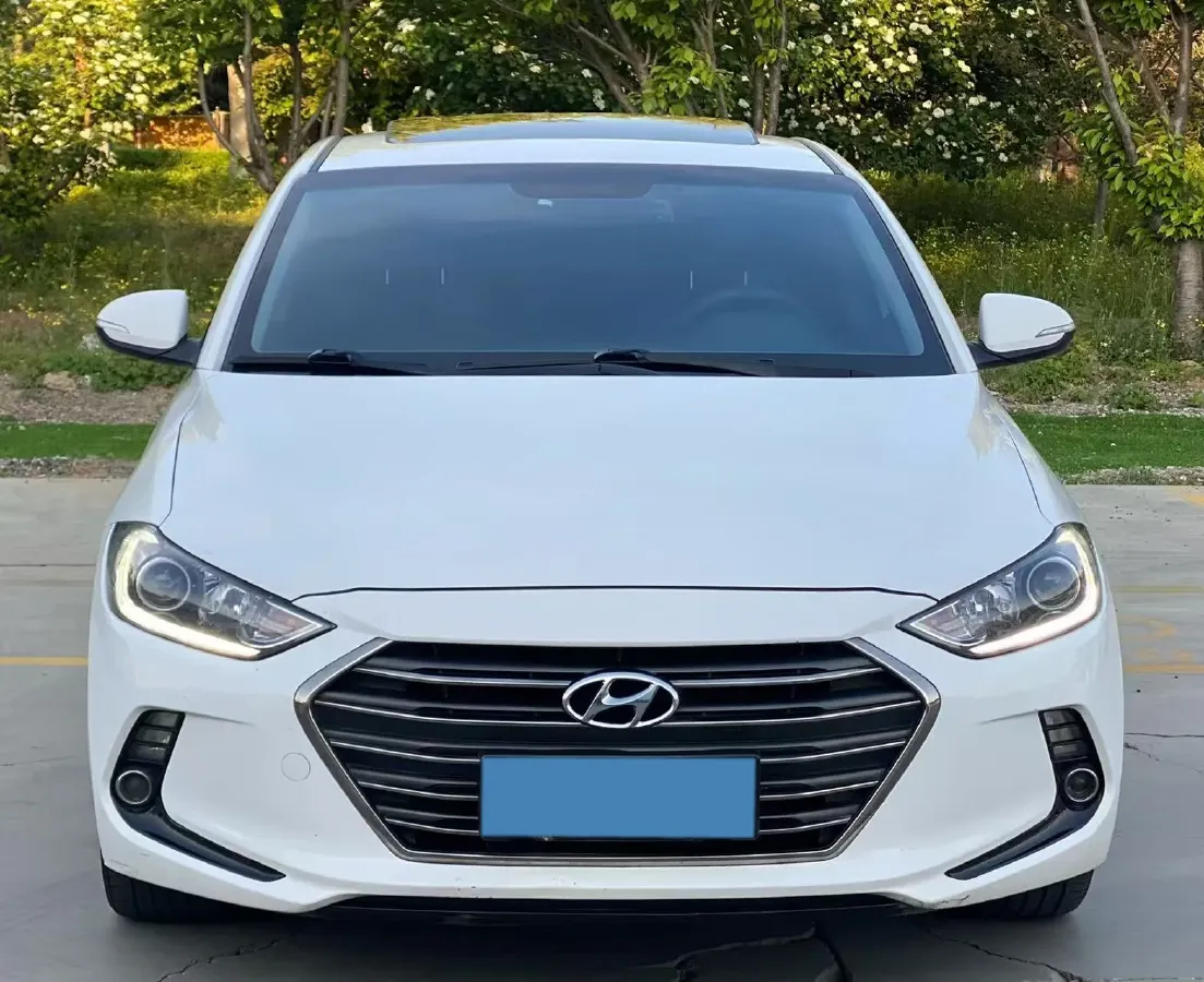2016 Hyundai Elantra 1.6L 130HP L4 6AT,autocango,china used car exporter,china ev exporter,chinese used car exporter,chinese used ev exporter