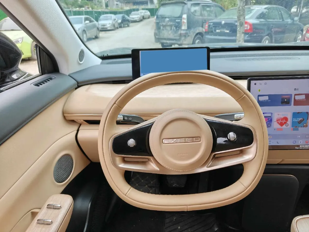 2024 Exceed Sterra ET REEV 156HP REEV 32KWH,autocango,china used car exporter,china ev exporter,chinese used car exporter,chinese used ev exporter