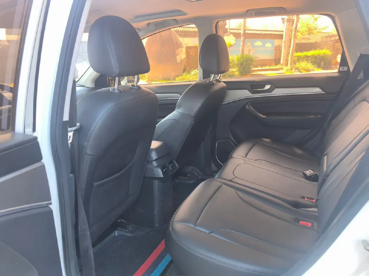 2018 Haval H6 1.5T 150HP L4 6MT,autocango,china used car exporter,china ev exporter,chinese used car exporter,chinese used ev exporter