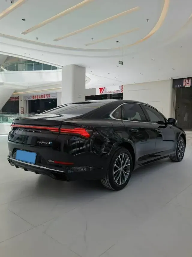 2024 Geely Preface 1.5T 163HP L4 3DHT Hybrid,autocango,china used car exporter,china ev exporter,chinese used car exporter,chinese used ev exporter