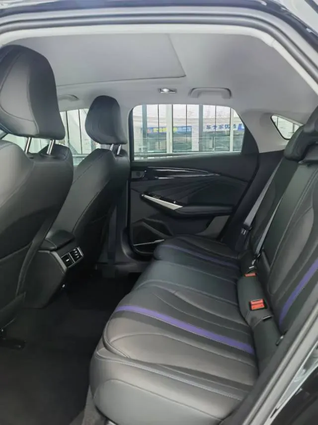2024 Geely Preface 1.5T 163HP L4 3DHT Hybrid,autocango,china used car exporter,china ev exporter,chinese used car exporter,chinese used ev exporter