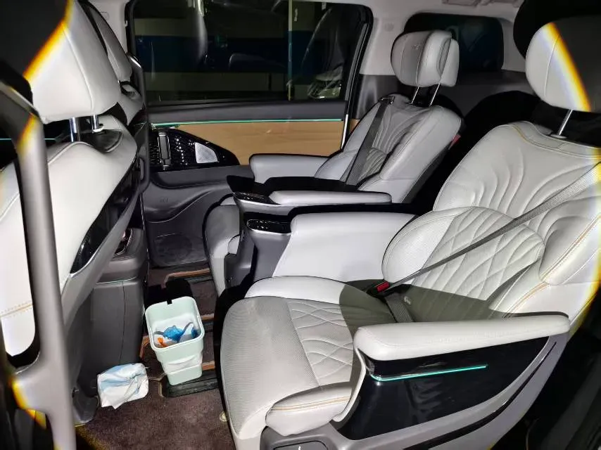 2024 GAC Trumpchi M8 2.0T 252HP L4 8AT,autocango,china used car exporter,china ev exporter,chinese used car exporter,chinese used ev exporter