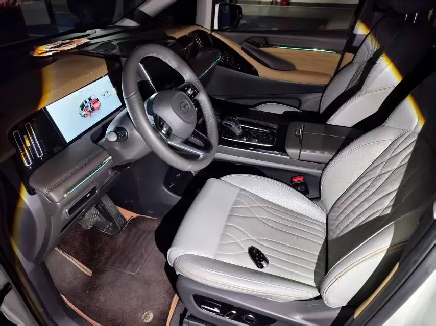 2024 GAC Trumpchi M8 2.0T 252HP L4 8AT,autocango,china used car exporter,china ev exporter,chinese used car exporter,chinese used ev exporter