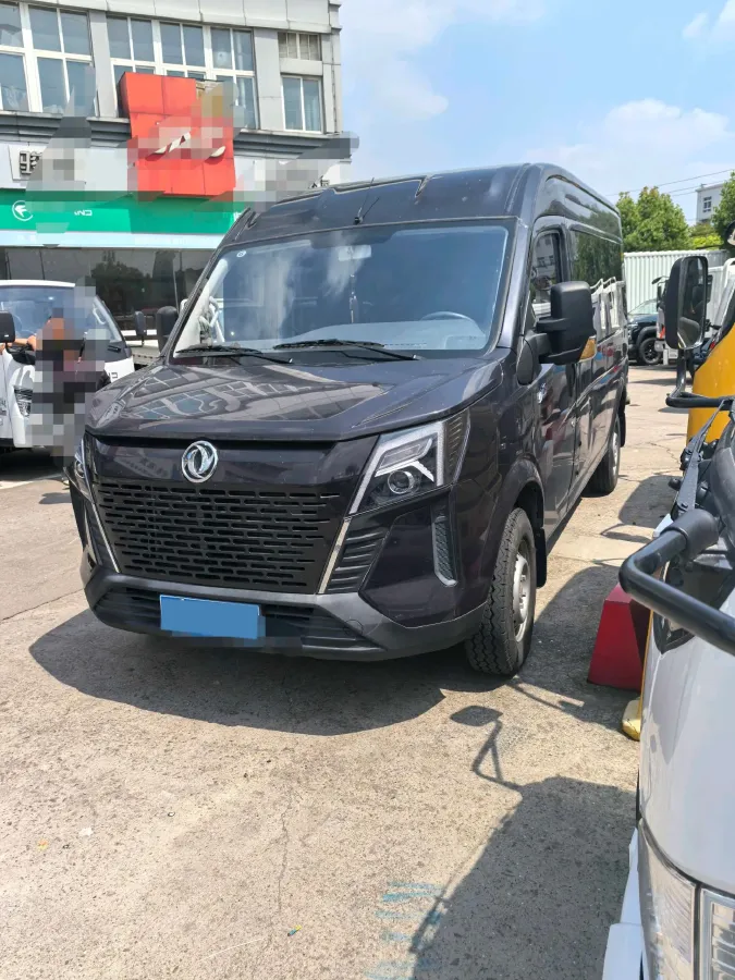 2023 Dongfeng RuiQi 7 2.0T 228HP L4 6MT,autocango,china used car exporter,china ev exporter,chinese used car exporter,chinese used ev exporter