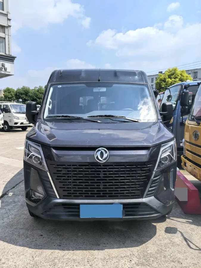 2023 Dongfeng RuiQi 7 2.0T 228HP L4 6MT,autocango,china used car exporter,china ev exporter,chinese used car exporter,chinese used ev exporter