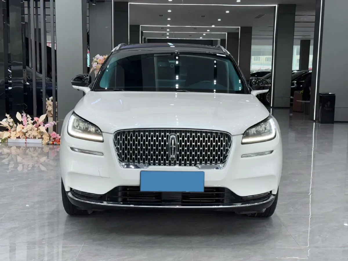2021 Lincoln Corsair 2.0T 245HP L4 8AT,autocango,china used car exporter,china ev exporter,chinese used car exporter,chinese used ev exporter