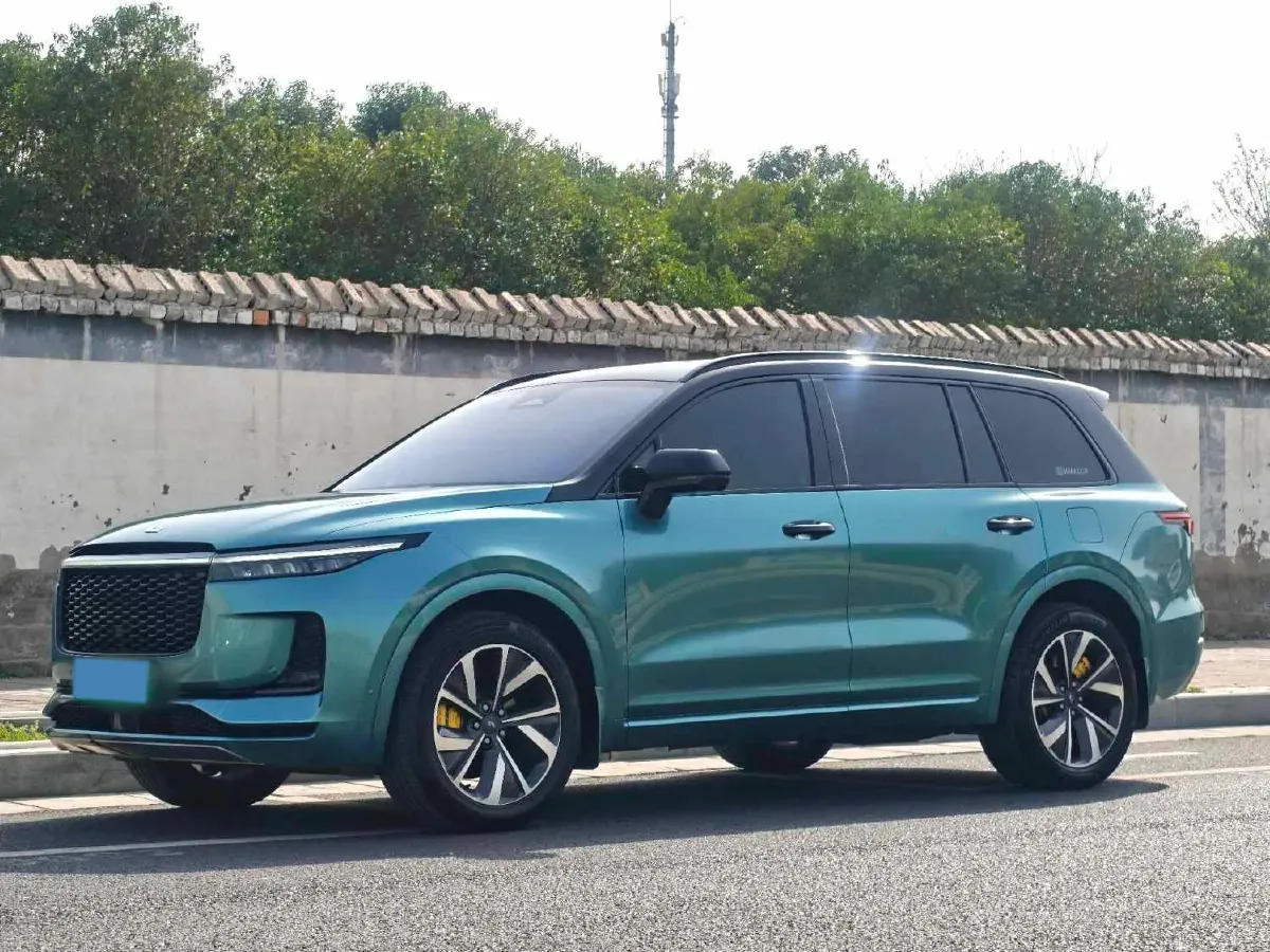 2021 Li ONE Range Extended 131HP REEV 40.5KWH,autocango,china used car exporter,china ev exporter,chinese used car exporter,chinese used ev exporter